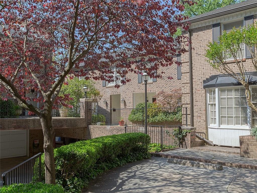 9 Ardmore Sq., Atlanta, GA 30309