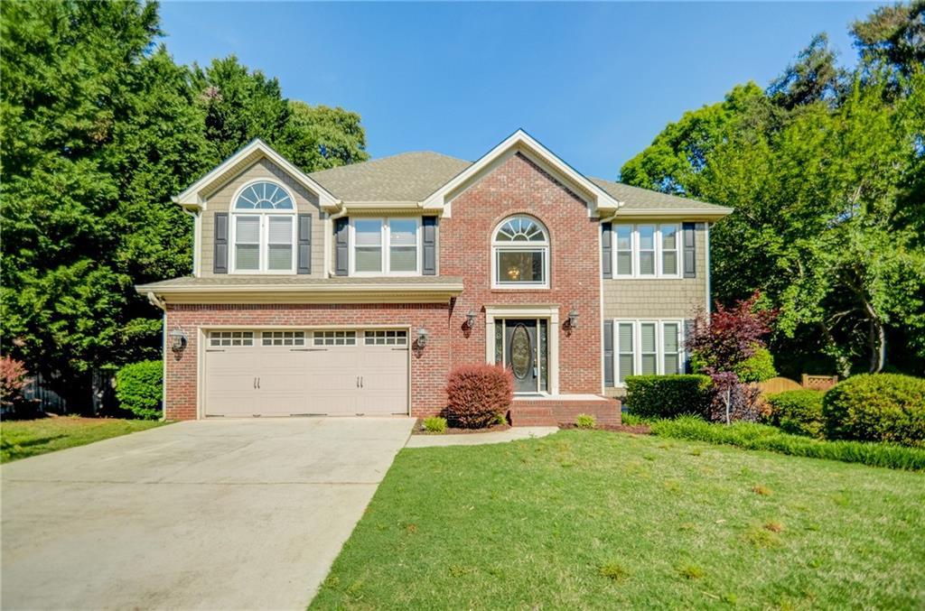 6706 Willowbrook Tr., Flowery Branch, GA 30542