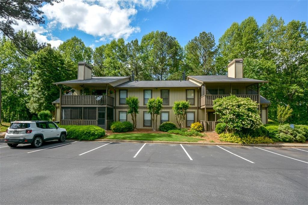 309 Woodcliff Dr., Sandy Springs, GA 30350