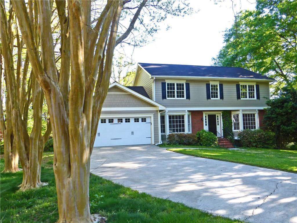 1405 Rustlewood Ct., Lilburn, GA 30047