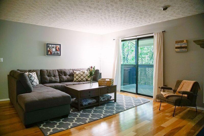 1309 Cumberland Ct., Smyrna, GA 30080