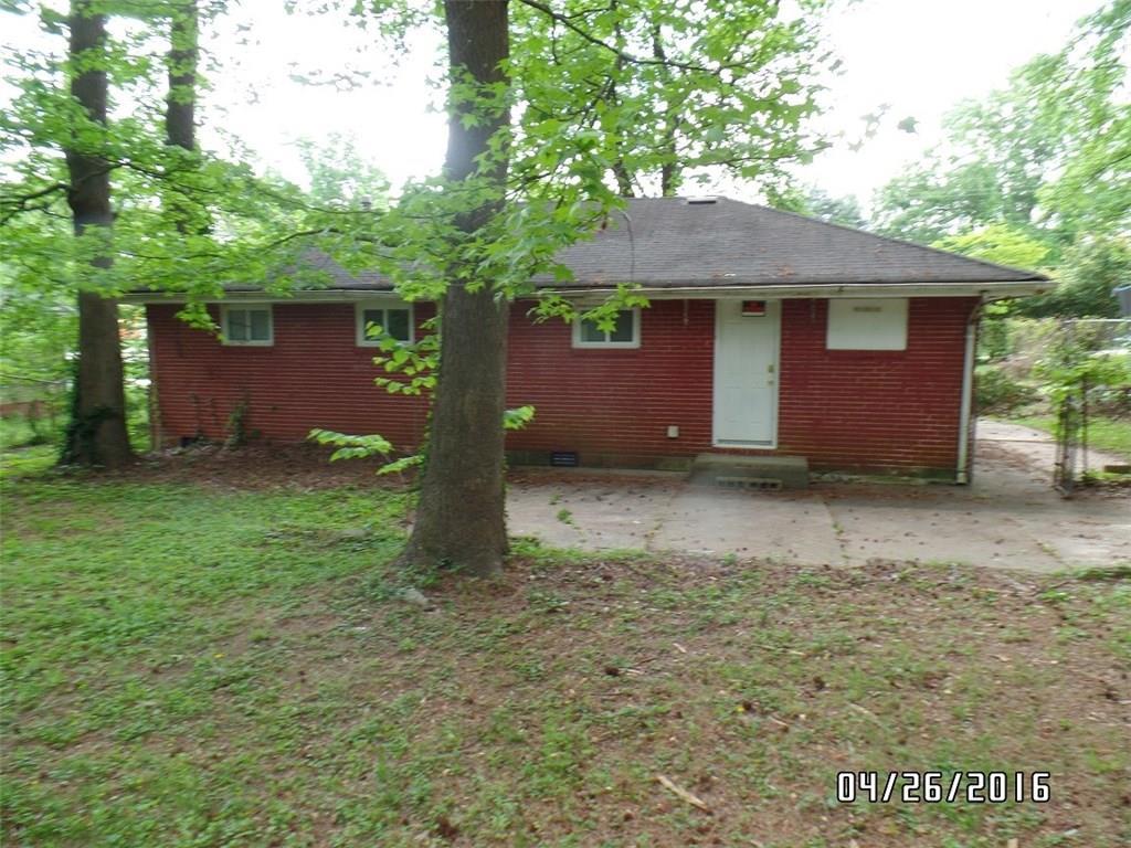 4372 Glenwood Pkwy., Decatur, GA 30032
