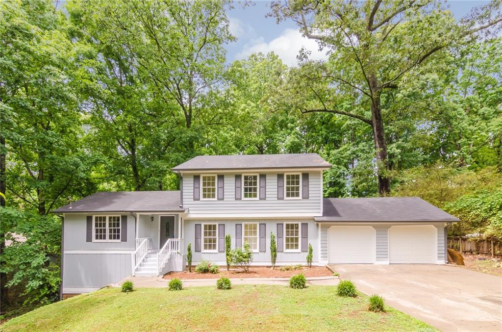 2827 Swarthmore Dr., Lawrenceville, GA 30044