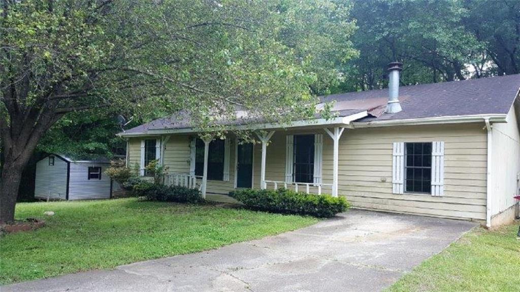 371 Oxford Ct., Jonesboro, GA 30238