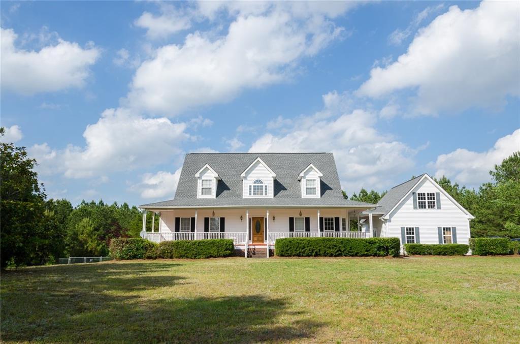 2496 Luke Edwards Rd., Dacula, GA 30019