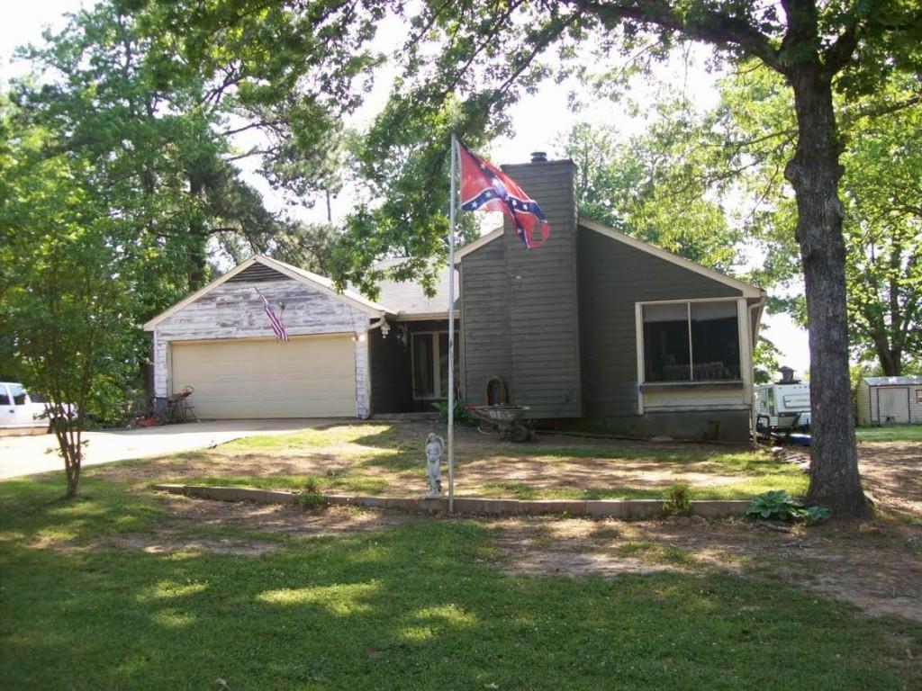 6684 Oakland Dr., Douglasville, GA 30135