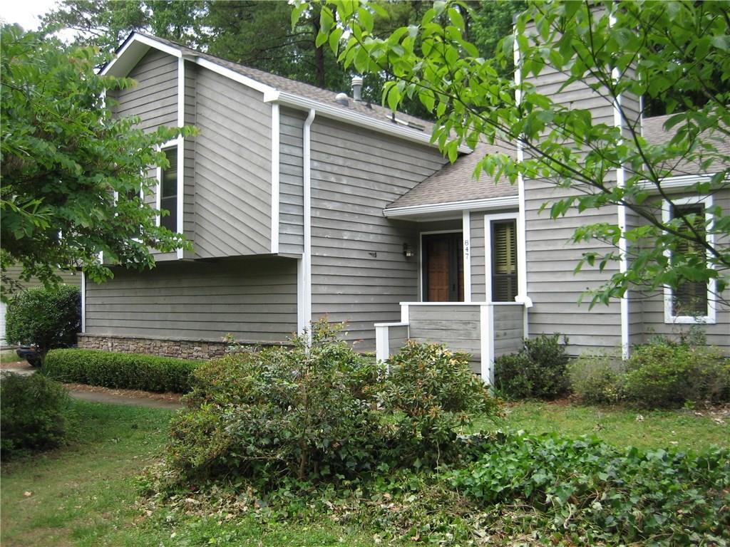 847 Saybrook Cir., Lilburn, GA 30047