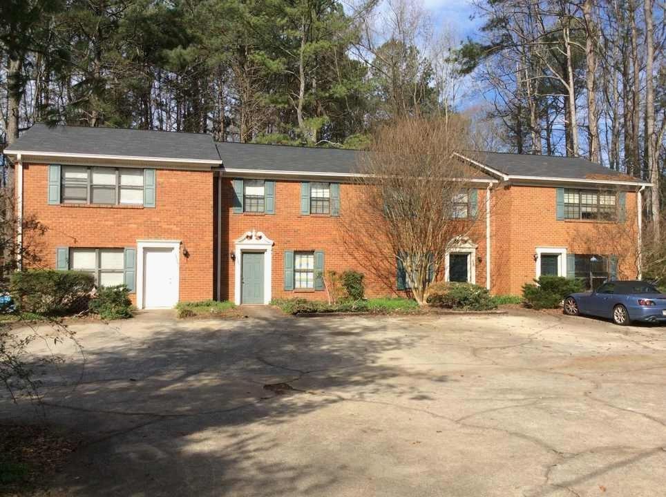 3583 Wessex Ct., Lawrenceville, GA 30044