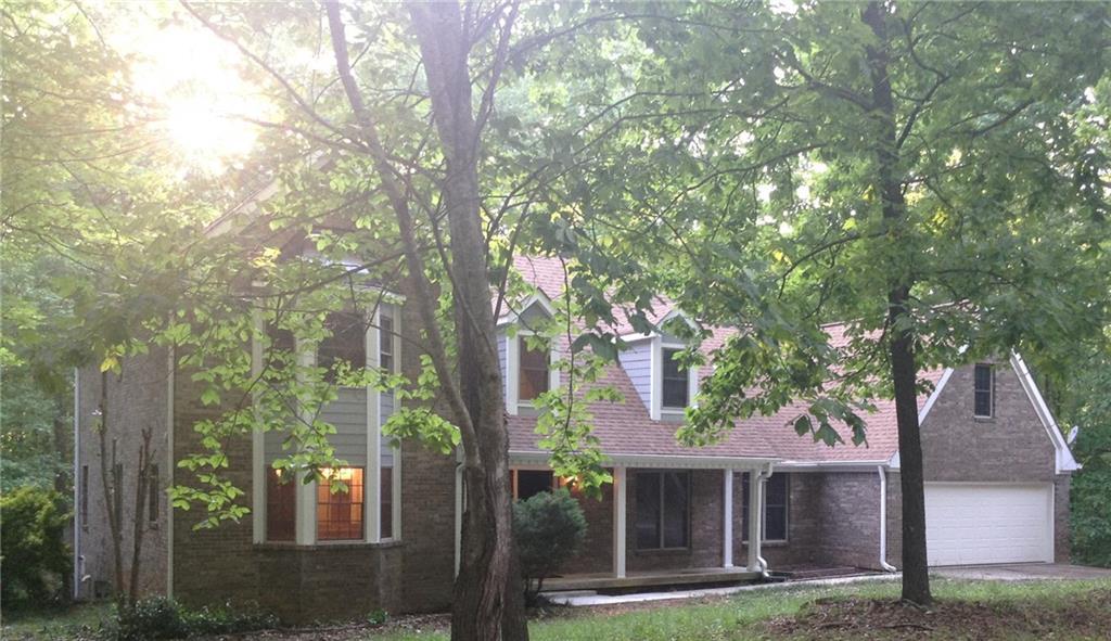 160 Sharon Dr., Stockbridge, GA 30281