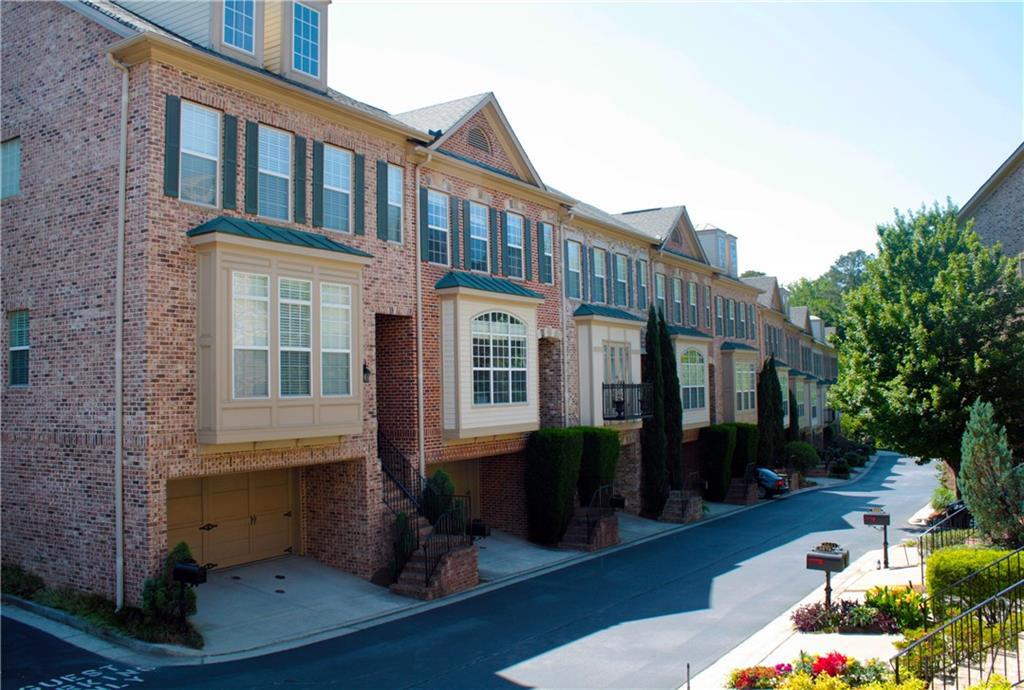 2672 Rivers Edge Dr., Atlanta, GA 30324