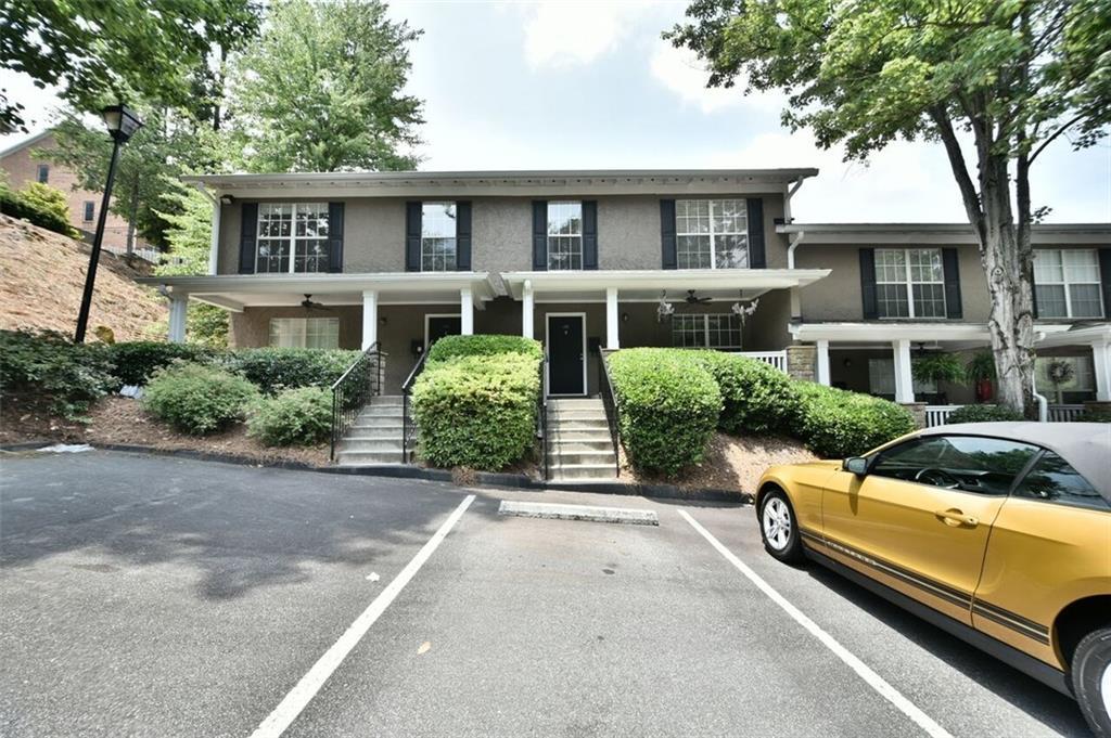 3180 Seven Pines Ct. #102, Atlanta, GA 30339