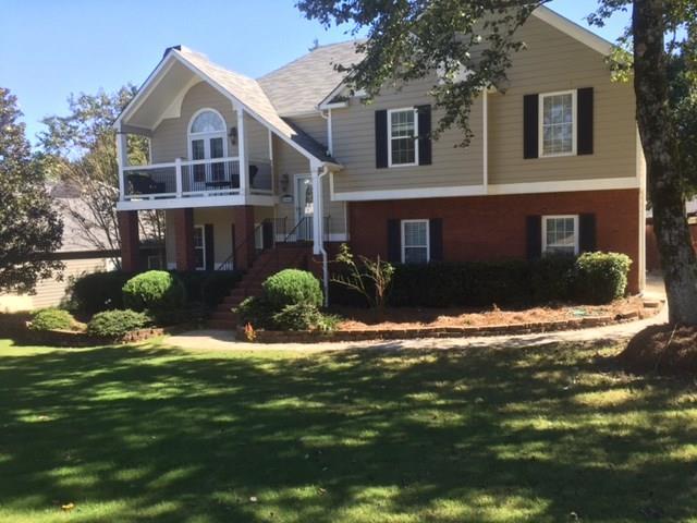 106 Eagle Glen Dr., Woodstock, GA 30189