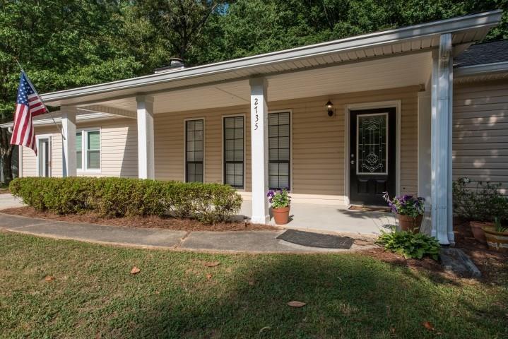 2735 Whisper Tr., Douglasville, GA 30135