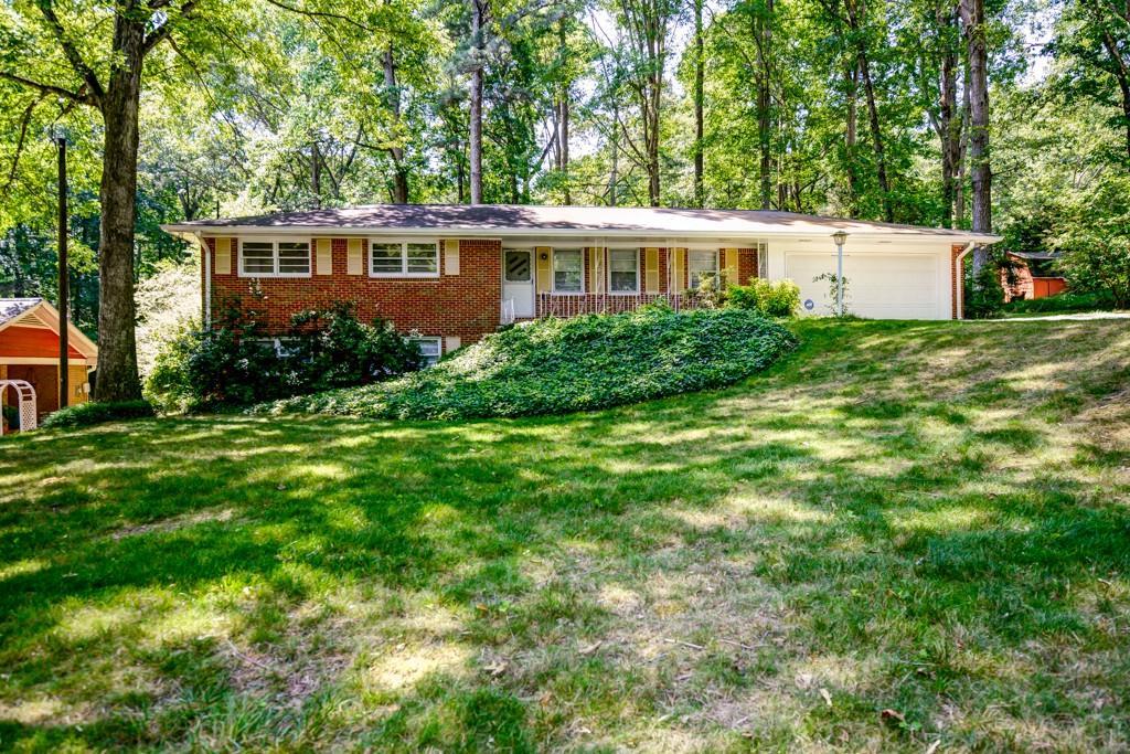 5582 Brady Dr., Stone Mountain, GA 30087