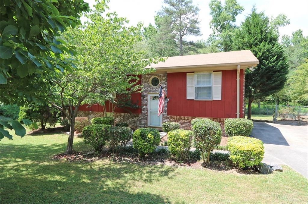 1282 Ox Dr., Mableton, GA 30126