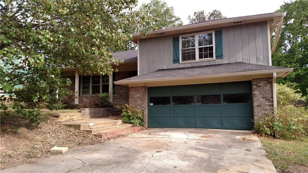207 Leafmore Rd., Rome, GA 30165