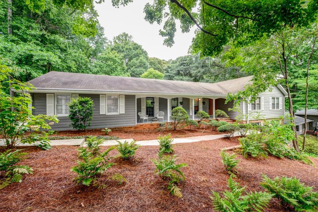 2736 Ridge Park Dr., Tucker, GA 30084