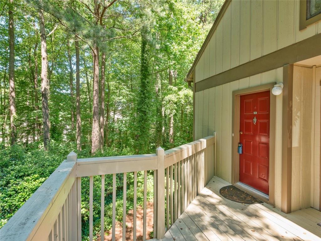 904 Woodcliff Dr., Sandy Springs, GA 30350