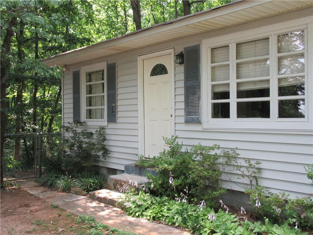 2640 Land Rd., Canton, GA 30114