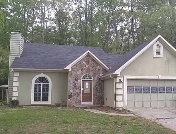 1003 Oakwood Chase Cir., Stone Mountain, GA 30083