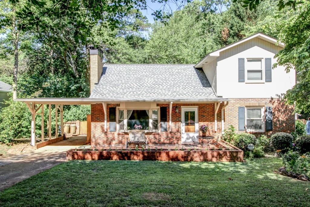 1081 Walker Dr., Decatur, GA 30030