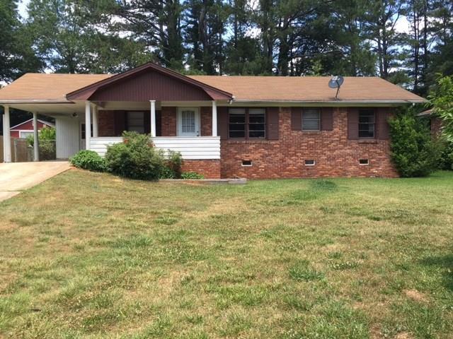 3582 Swallow Ln., Decatur, GA 30032