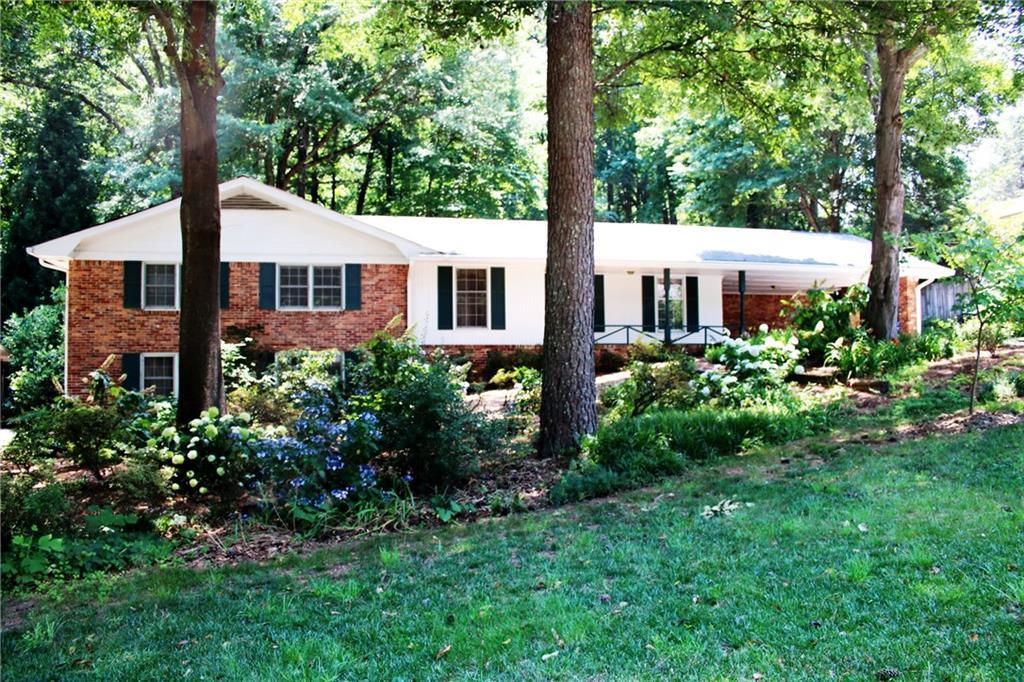 2669 Lake Erin Dr., Tucker, GA 30084