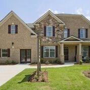 882 Lorrimont Ln., Fairburn, GA 30213