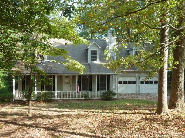 5915 Nachoochee Tr., Flowery Branch, GA 30542