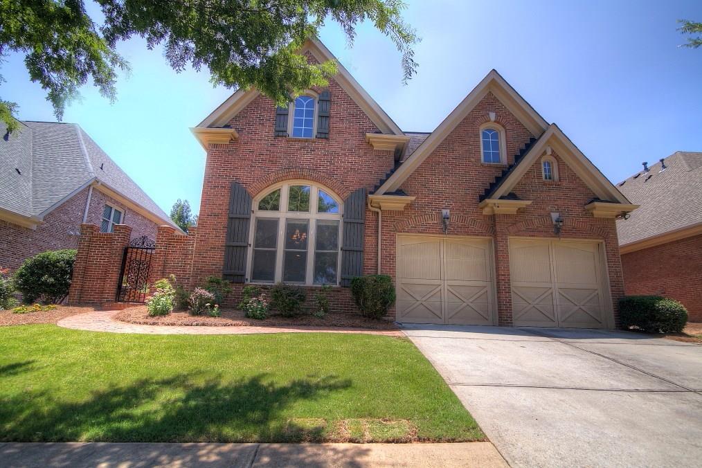 5992 Spalding Park Pl., Peachtree Corners, GA 30092