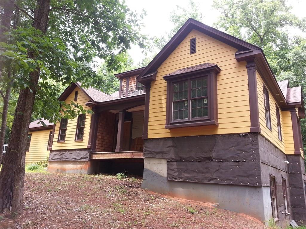490 Hughes Rd., Hiram, GA 30141