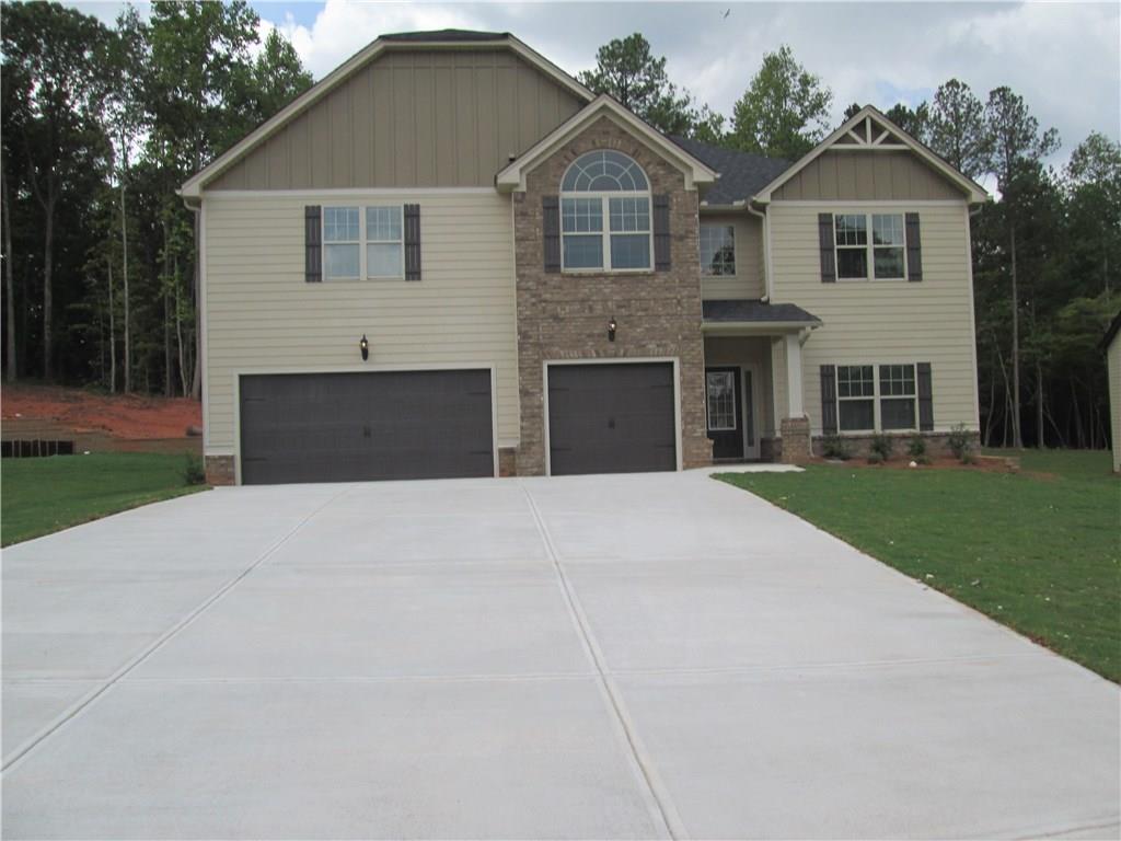 330 Savannah Dr., Senoia, GA 30276
