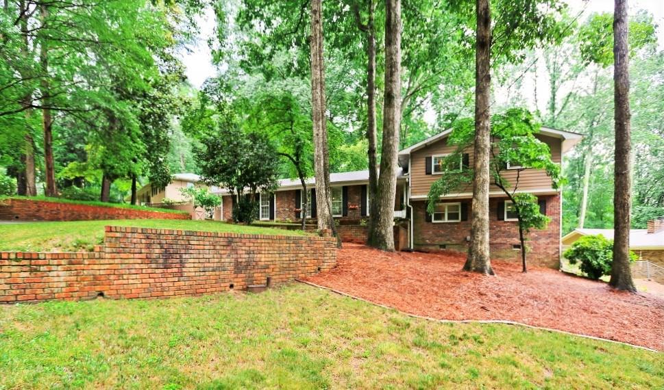3640 Hickory Cir., Smyrna, GA 30080