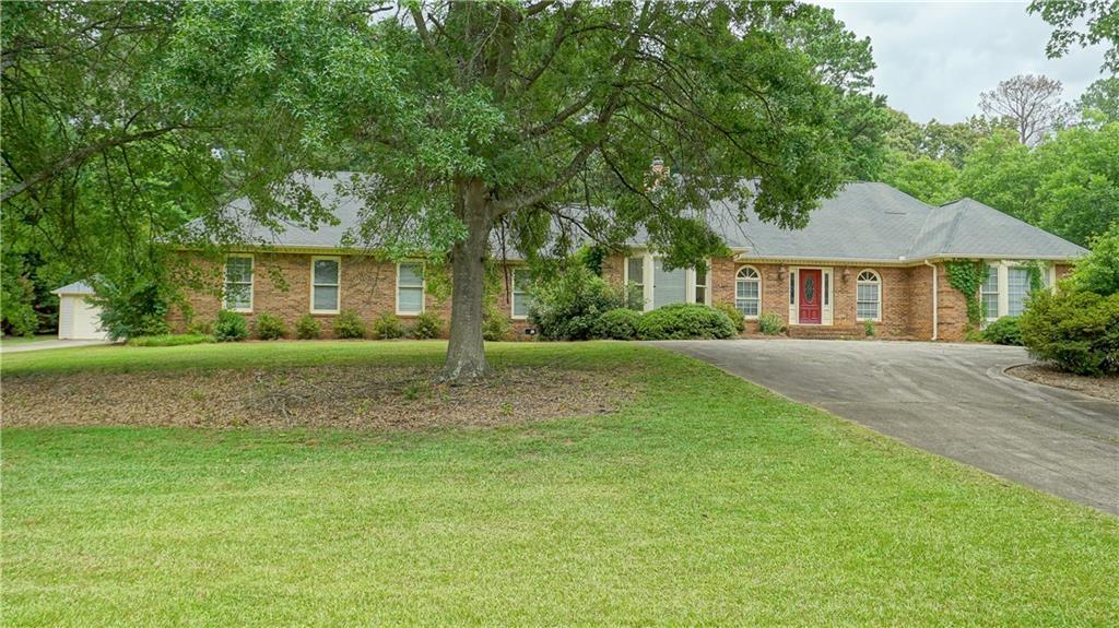 3290 Sundown Ct., Marietta, GA 30064