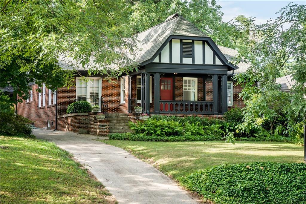 2259 E Lake Rd., Atlanta, GA 30307