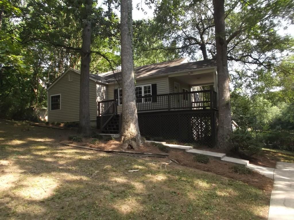 117 Hideaway Village Rd., Woodstock, GA 30188