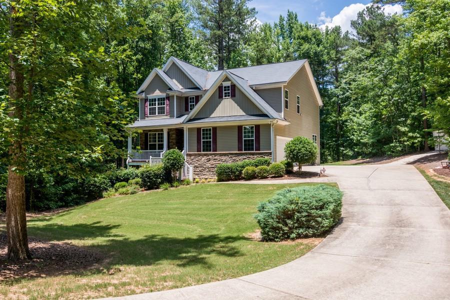 108 Eagles Nest Dr., Hiram, GA 30141