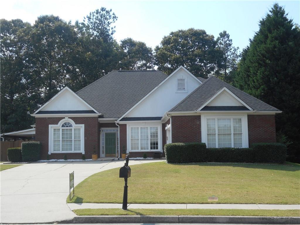 60 Saddle Tree Way, Sugar Hill, GA 30518