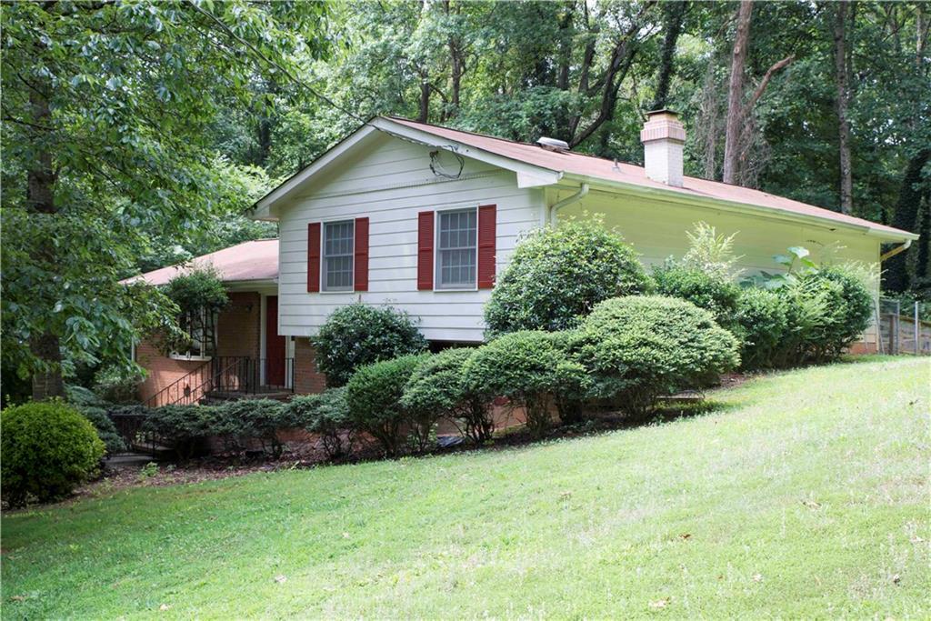 3306 Sleepy Ln., Smyrna, GA 30080