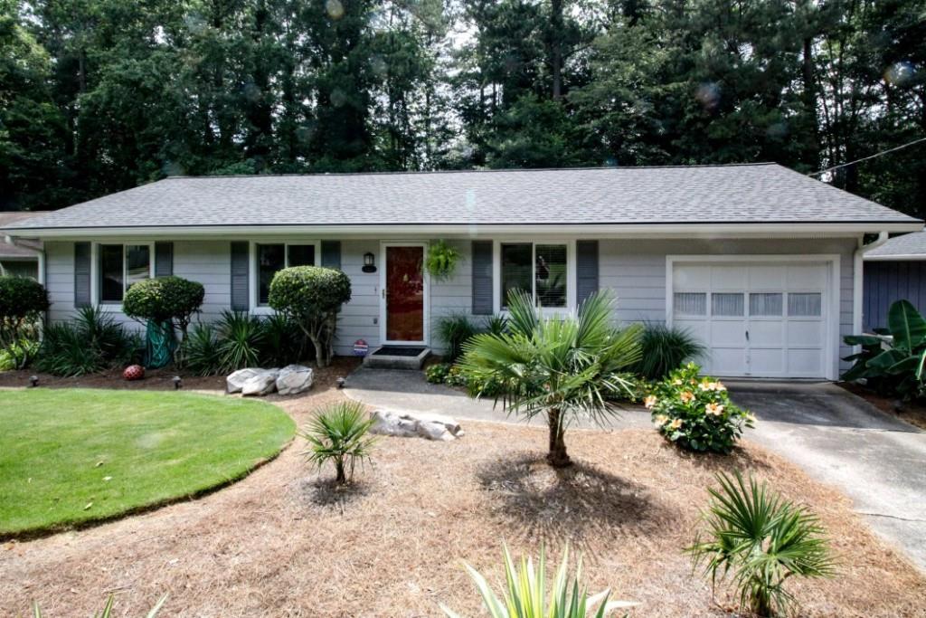 2823 Fantasy Ln., Decatur, GA 30033