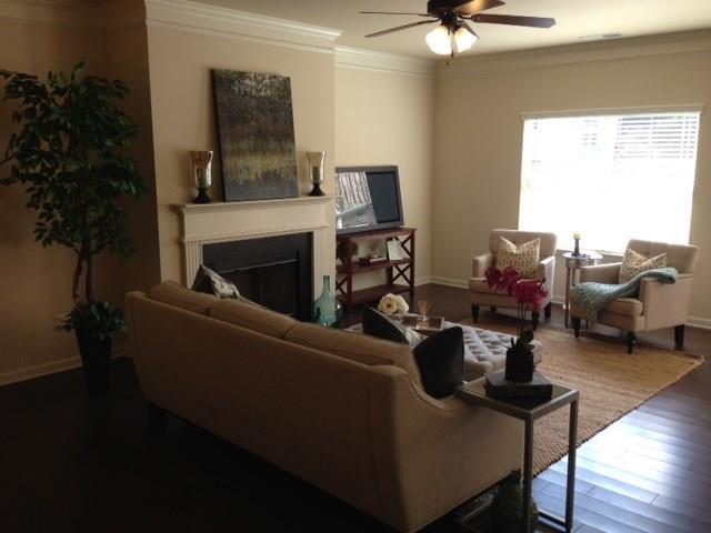 924 Hollytree Pl., Acworth, GA 30102