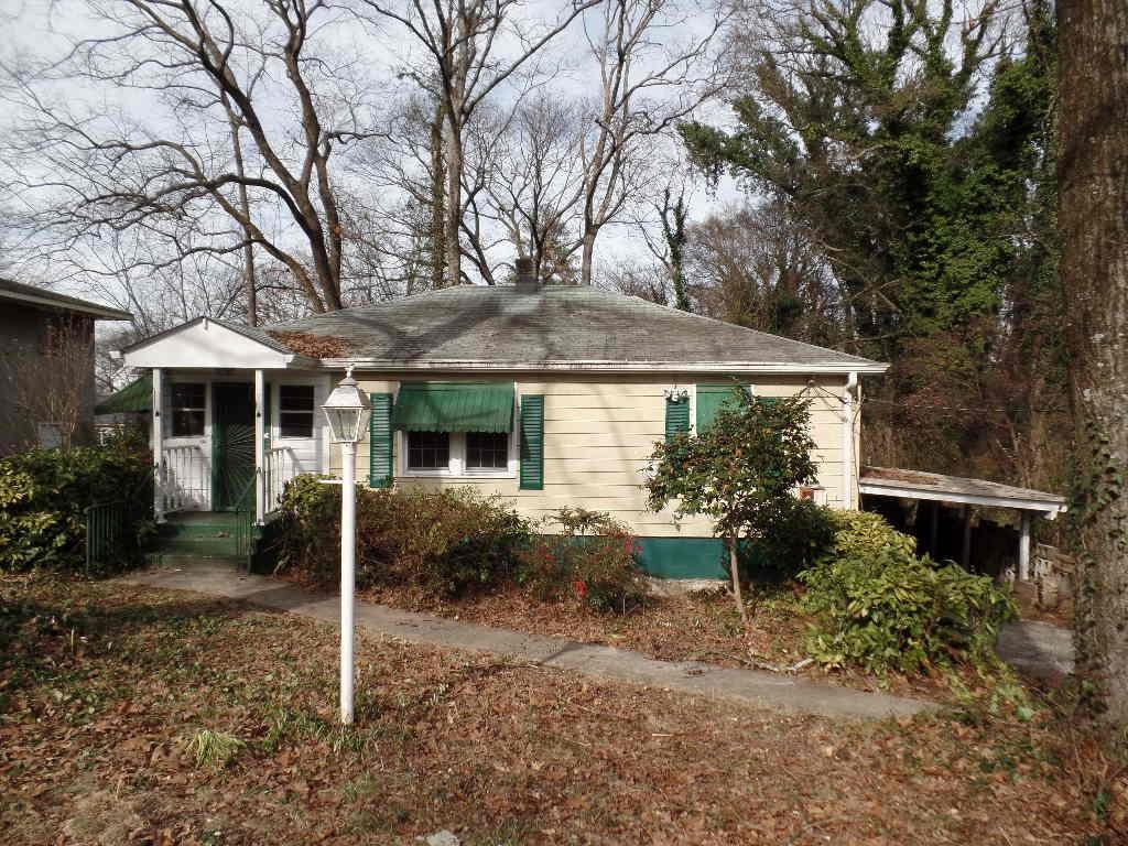 1871 Francis Ave., Atlanta, GA 30318