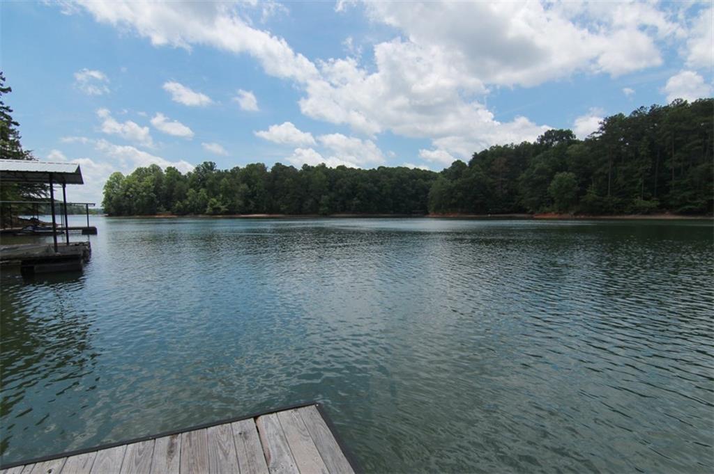 8910 Bay Ln., Gainesville, GA 30506