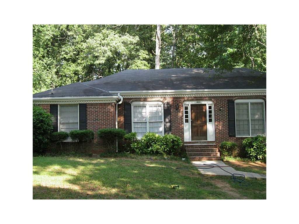 4872 Valley Dale Ct., Lilburn, GA 30047