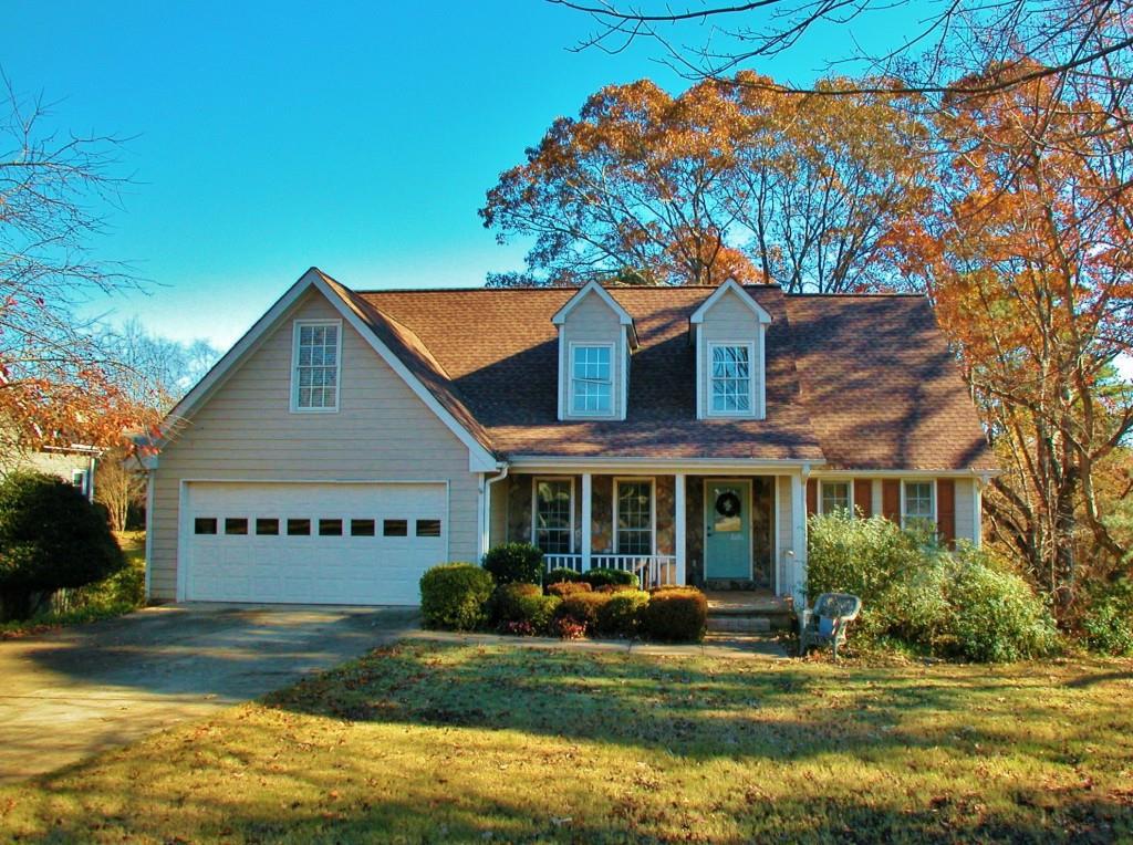 6315 Germantown Dr., Flowery Branch, GA 30542