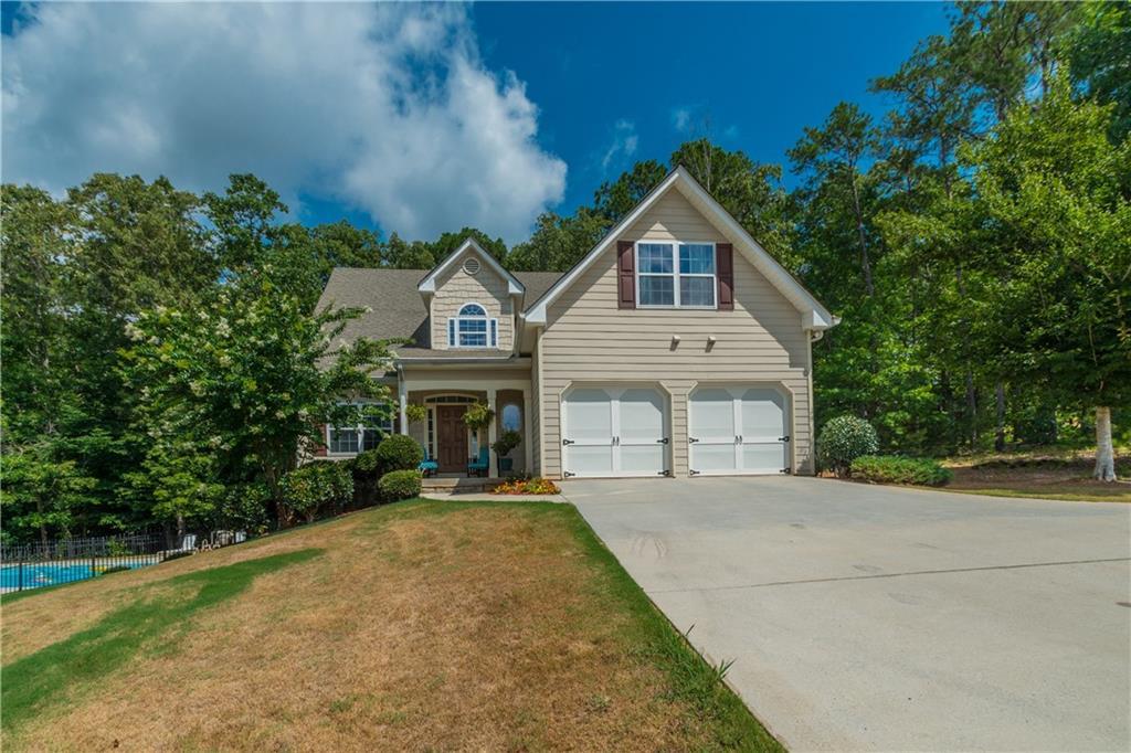 7663 Ridgemont Ct., Douglasville, GA 30135