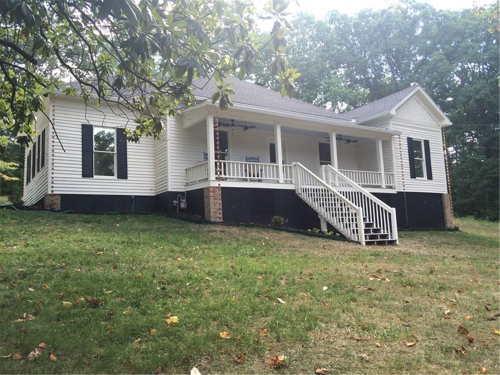 475 Main St., Ball Ground, GA 30107