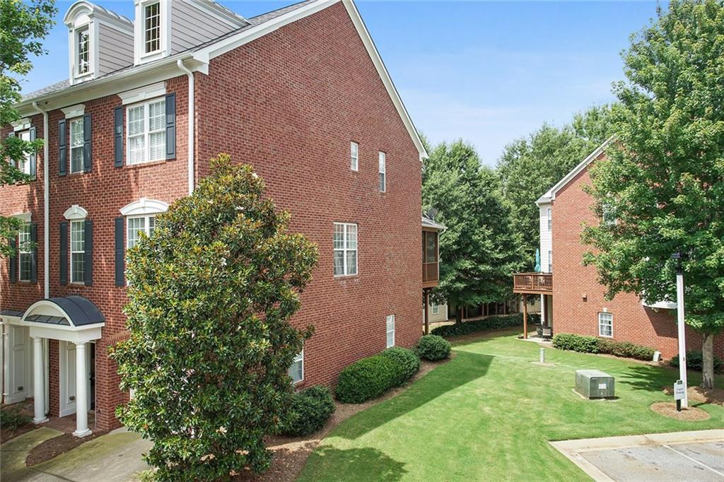 2102 Waters Edge Tr., Roswell, GA 30075