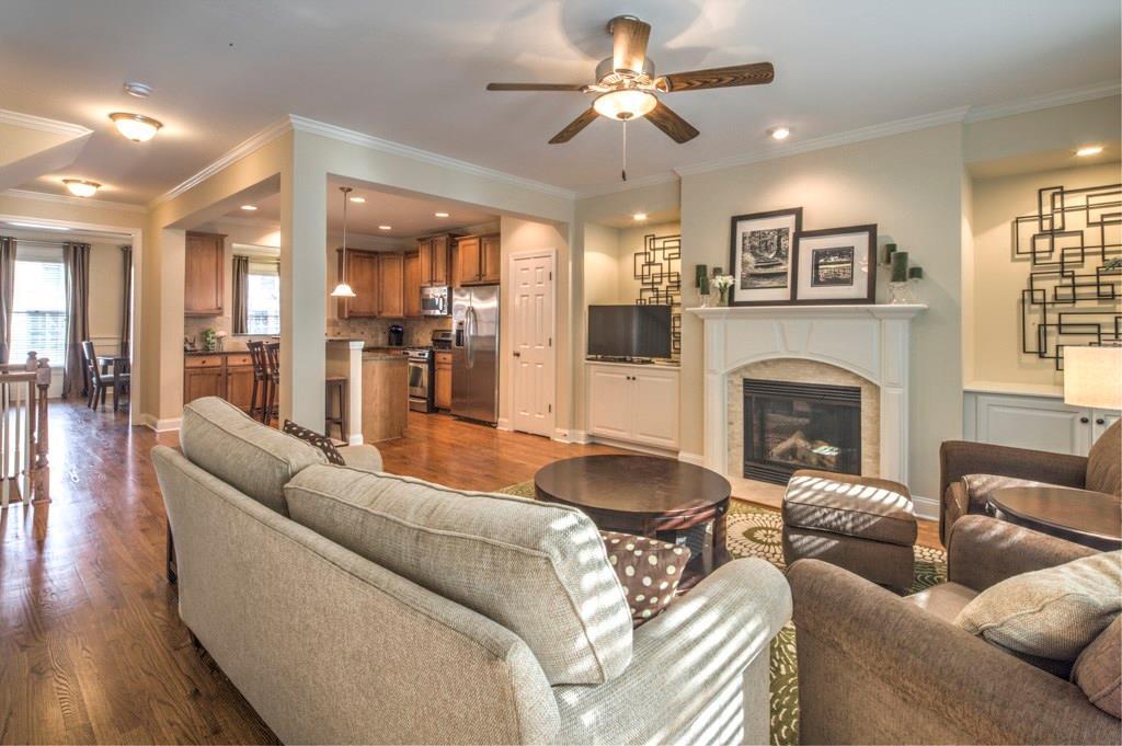 3356 Chestnut Woods Cir., Atlanta, GA 30340