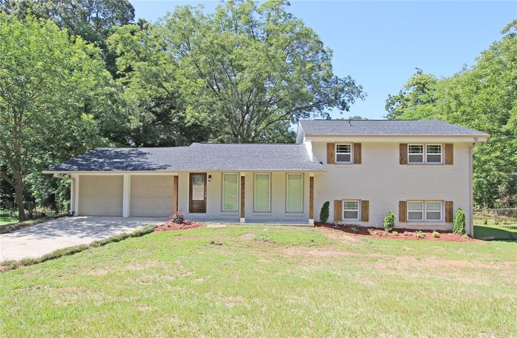 2761 Zane Grey Dr., Atlanta, GA 30316